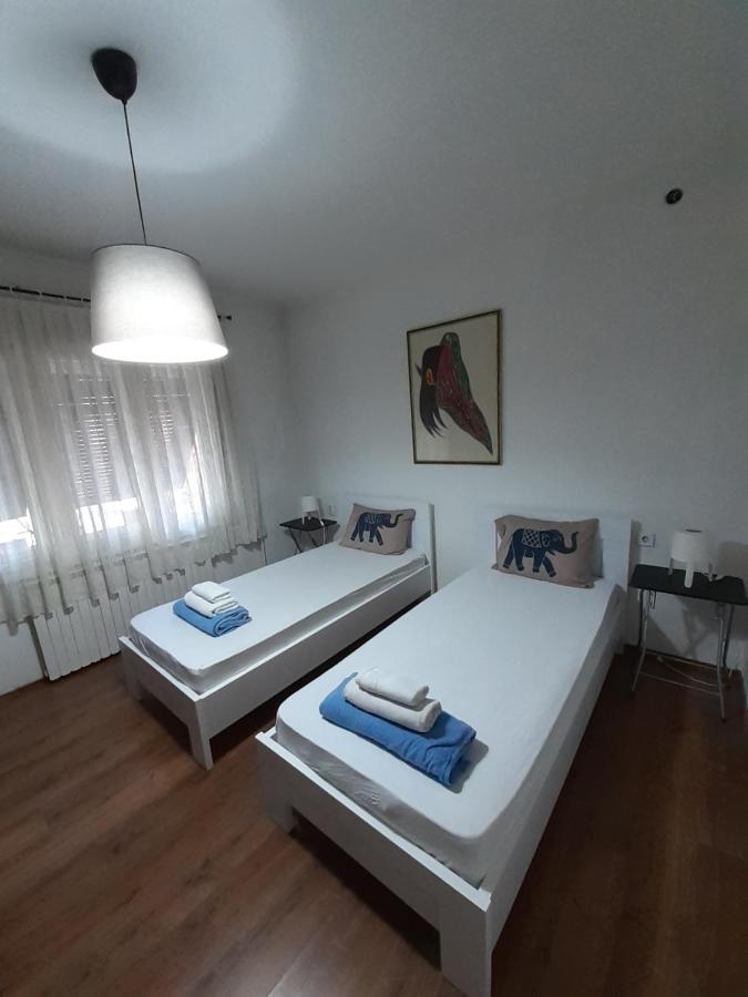 Double M City Center Apartments Szkopje Kültér fotó
