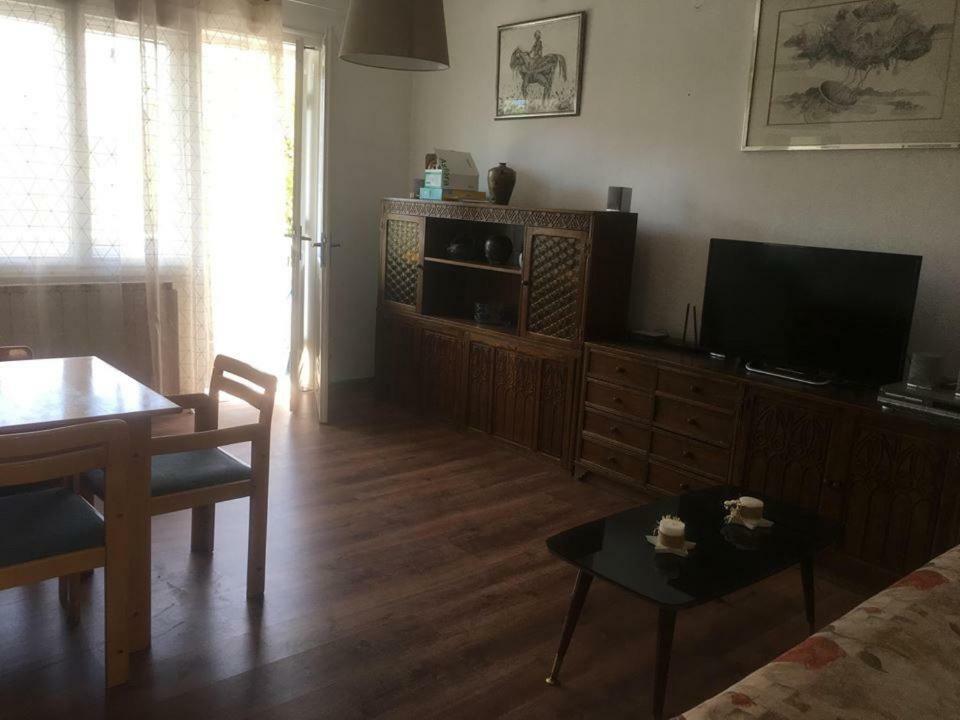 Double M City Center Apartments Szkopje Kültér fotó